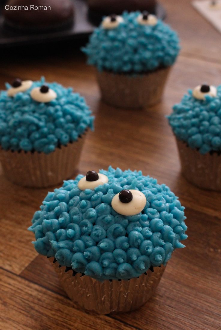 Bolo Monstro e Cupcakes Monstrinhos!