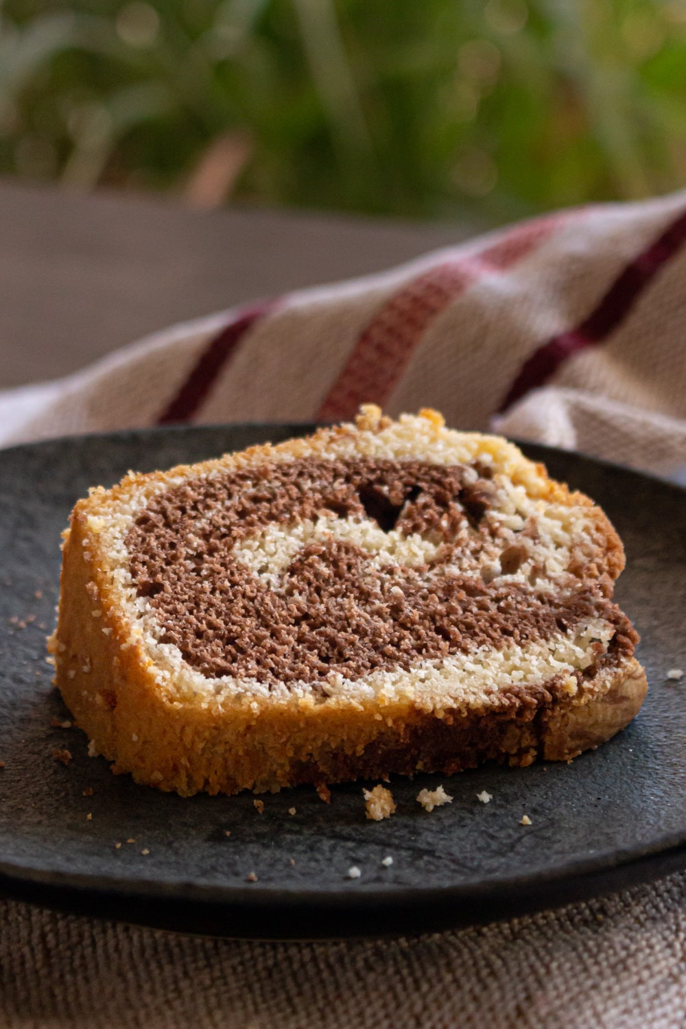 close na fatia do bolo mármore