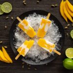 Prato com gelo e picolés