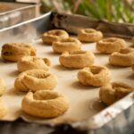 tabuleiro com rosquinhas