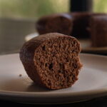 fatia de bolo de nescau